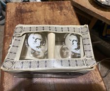 Eamonn de Valera Centenary glassware