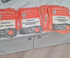 vintage arsenal programmes