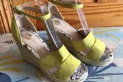 RIVER ISLAND Ladies suede mustard yellow high wedge sandals size 5