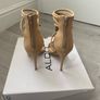 heels Image 3