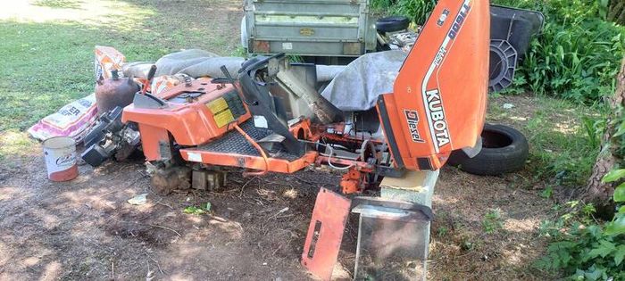 Kubota Rideon For Parts.