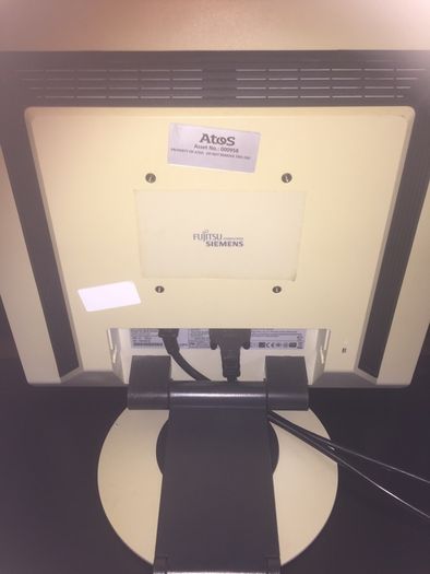 Fujitsu Siemens Monitor 19" LCD color
