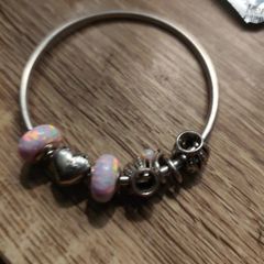 pandora bracelet