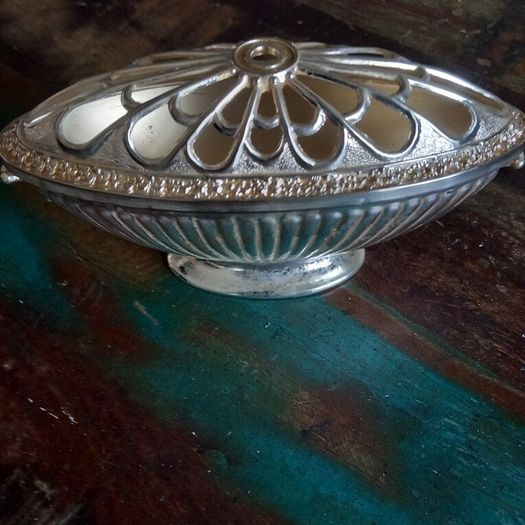 vintage rose bowl