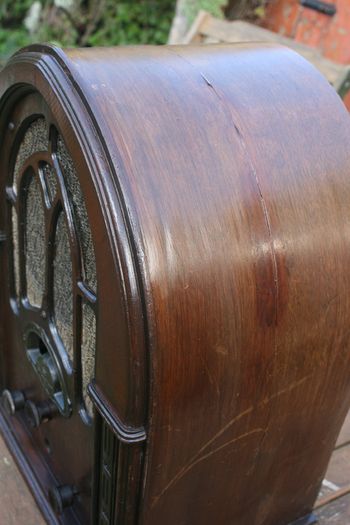 Genuine Antique Cathedral Radio Atwater Kent
