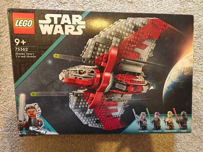 Lego Star Wars Ahsoka Tano's T-6 Jedi Shuttle 75362