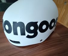 Mongoose skateboard helmet