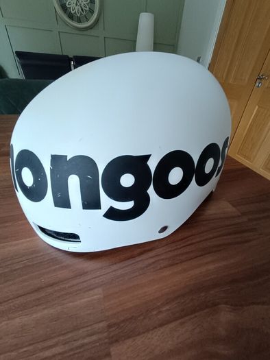 Mongoose skateboard helmet