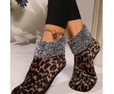 Lovely Warm Slippers size 5
