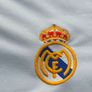Vintage 2001 Real Madrid Jersey Mens Medium Image 2