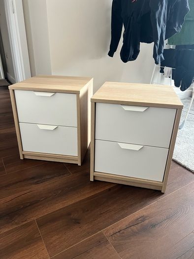 Free Bedside tables