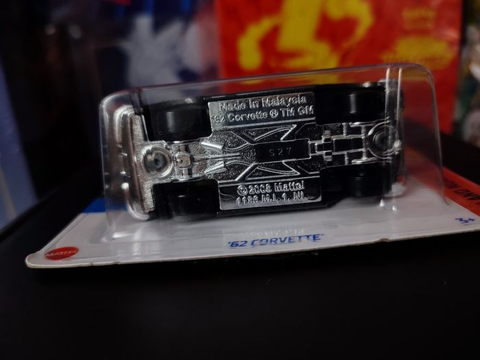 '62 Chevy Corvette ! Gray ! from Then and Now Series ! Hot Wheels ! Mattel !