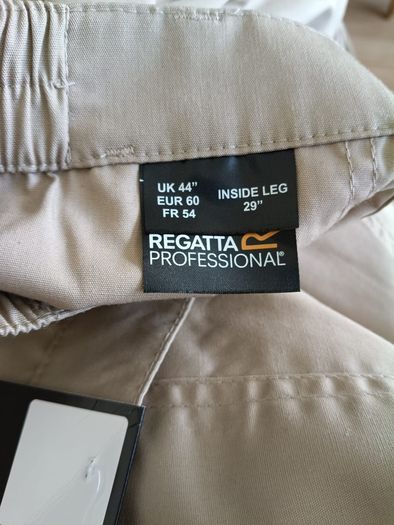 Regatta 44 waist 29 leg waterproof trousers stain resistant washable 5 pockets with slightly elasticated waist new with tags RRP 40 euro FREE STANDARD POSTAGE INCLUDED
