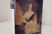 Victoria R. I. by Elizabeth Longford (GT280)
