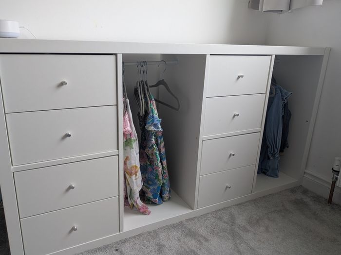 Dressing Unit for Toddlers