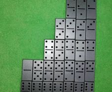 Dominoes Travel Game