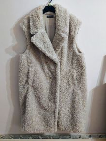 Mint Velvet Ladies Stunning Wool Gilet