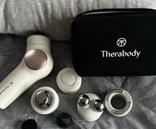 Therabody theraface Pro white