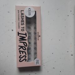 lashes to impress