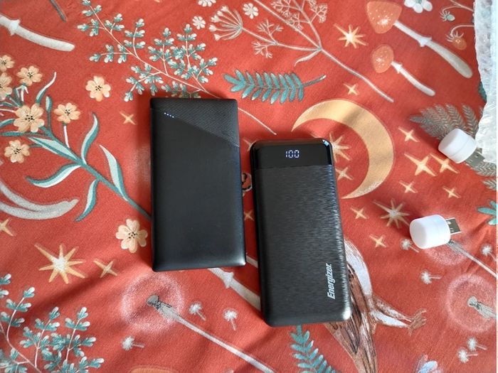 Set of x2 Usb Battery Banks