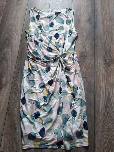 Phase 8 dress