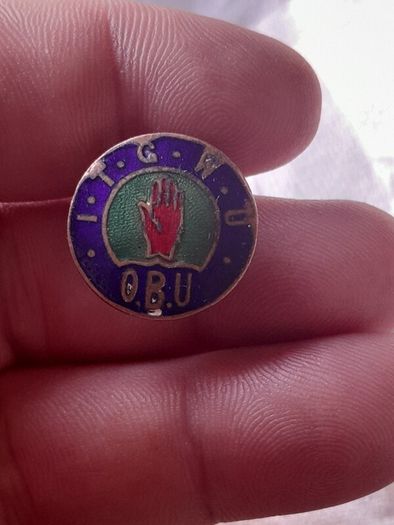 old Irish badge