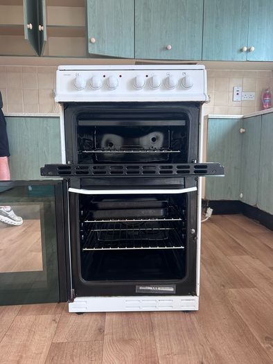 Nordmende electric ceramic cooker