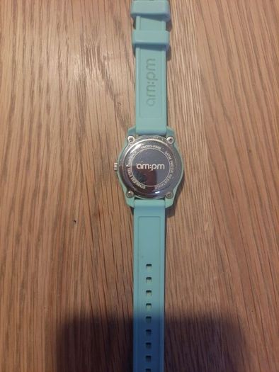 Kids watch