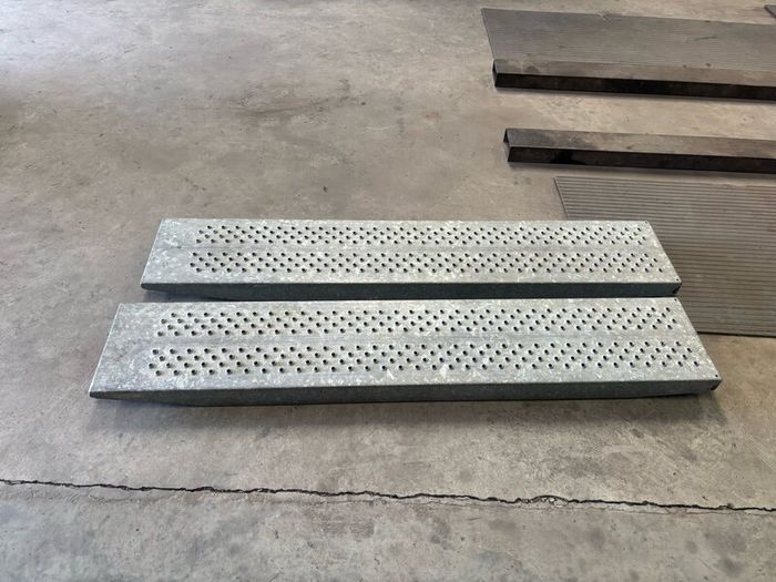 Ifor williams trailer ramps 6ft 8ft steel and alu