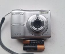 Olympus FE 210