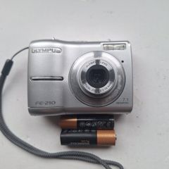 Olympus FE 210