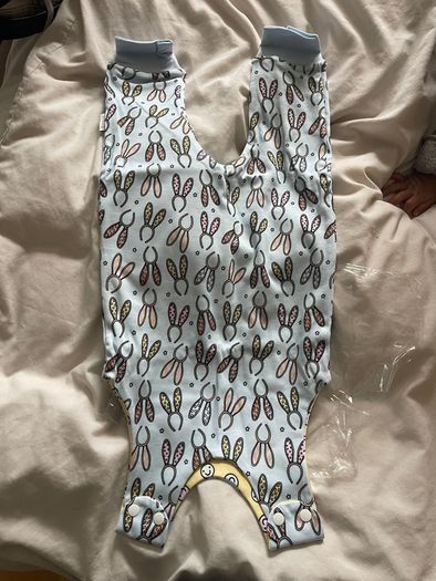 Snoozip bibs and reversible dungarees (size 9-12m)