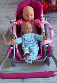 Dolls buggy and dolls
