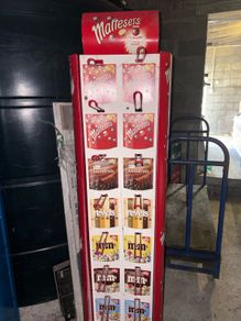 Sweet stand