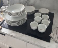 dinnerware