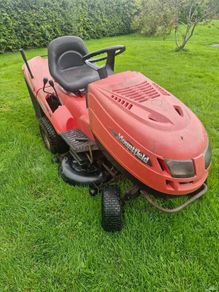 Castlegarden ride on mower Delivery available