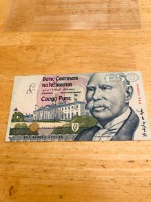 Irish C Series Douglas Hyde Replacement 50 Pound Banknote