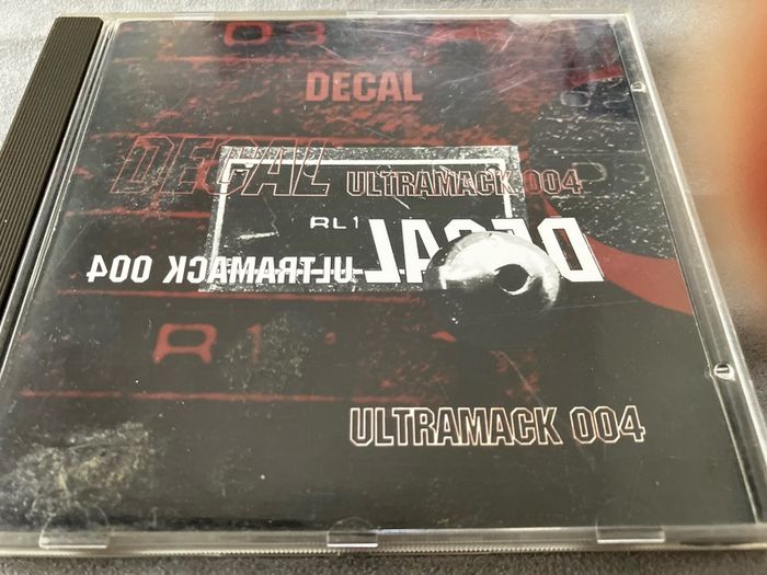 DECAL - ultramack 004    CD