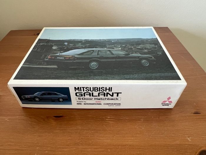 Mitsubishi Galant Promotional Jigsaw Game retro collectable