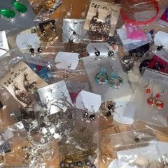 Job Lot 100 Pairs Brand New Earrings Wrapped