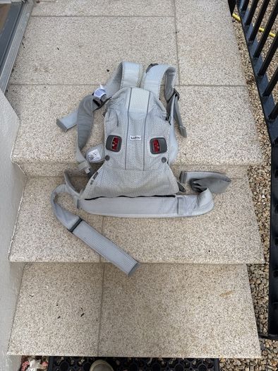Baby Bjoern Baby Carrier Air One