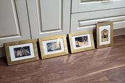 Pictures matching prints