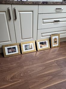 Pictures matching prints