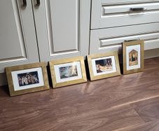Pictures matching prints