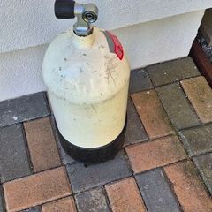 scuba diving tank
