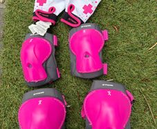 Elbow pads knee pads gloves protective set