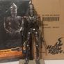 Hot Toys Star Wars 1/6 IG-11 Image 2