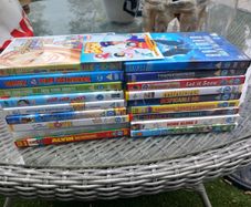 DVDs for kids, mint condition discs, D18