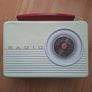 Retro Tin/Novelty Retro Classic Style Tin Radio. Image 10