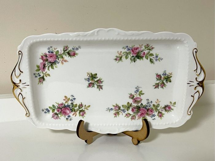 Royal Albert plate